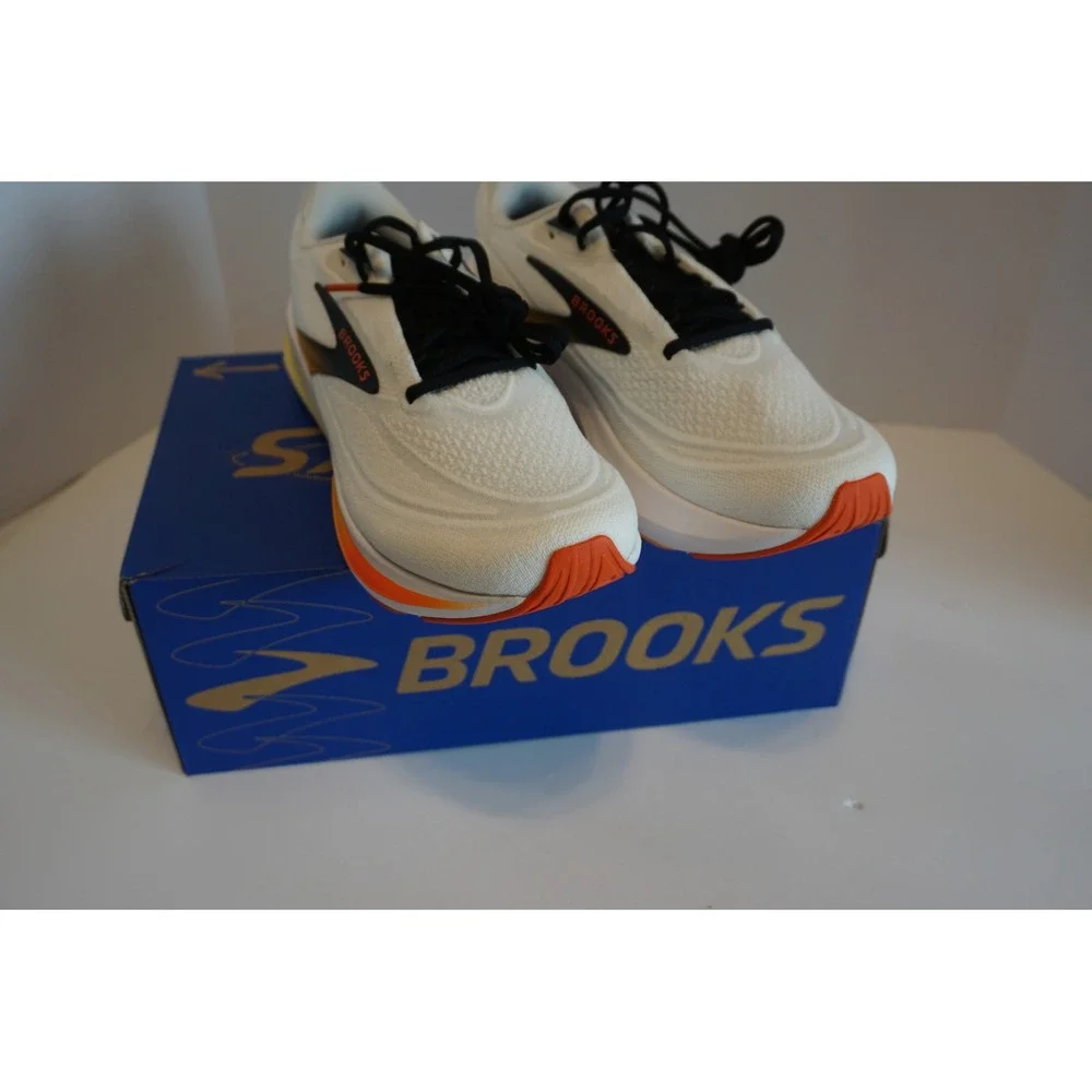 Brooks Revel 9 Mens Running Shoes White Orange Black 110499 1D 141 Size 12